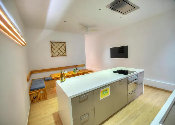 Eco-friendly & Spacious 1bedroom Townhouse Pcut1-1